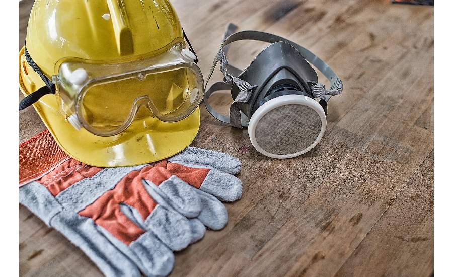 Protective clothing in your SA Smallholder Online